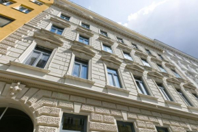 Отель Vienna Stay Apartments Castellez 1020  Вена